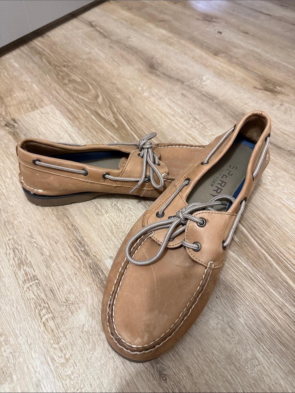 Sperry Men's Tan Leather Moc-Toe Boat Shoes